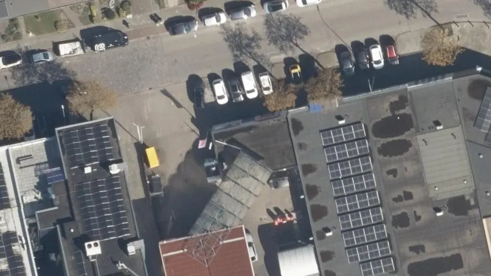 Luchtfoto van de omgeving van AVIA Eindhoven Joris Minnestraat aan de J. Minnestraat 2. Nog geen foto's van de locatie zelf.