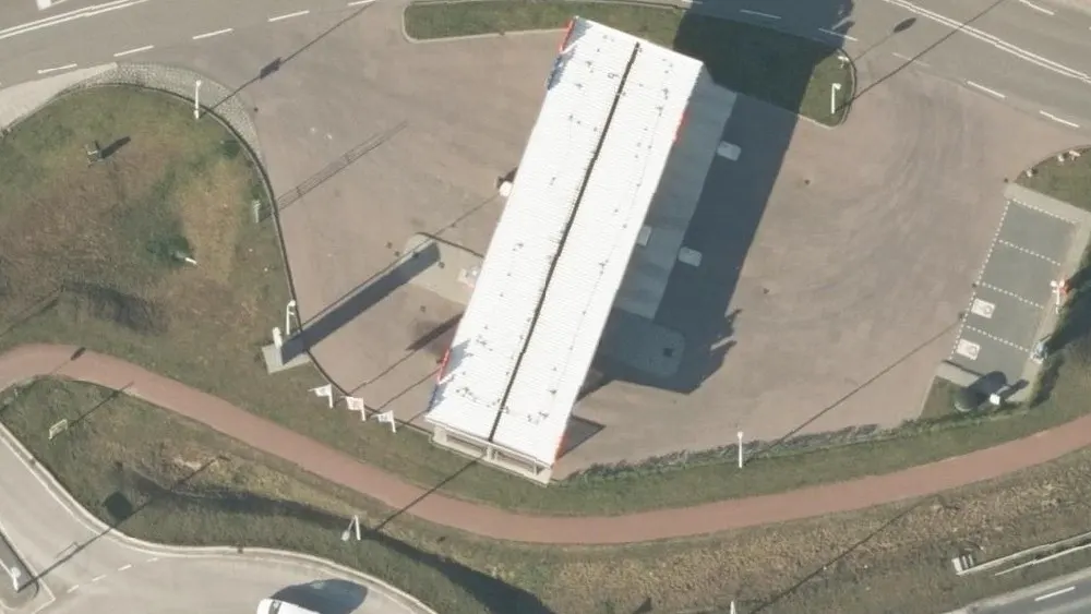 Luchtfoto van de omgeving van AVIA XPress Premium Wanssum aan de Geijsterseweg 17. Nog geen foto's van de locatie zelf.