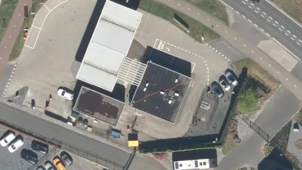 Luchtfoto van de omgeving van AVIA St. Oedenrode aan de Alfred Nobelstraat 20. Nog geen foto's van de locatie zelf.