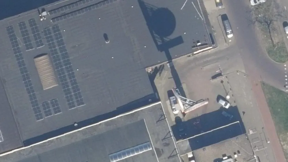 Luchtfoto van de omgeving van BOB Autowas Schiedam aan de 's-Gravelandseweg 412. Nog geen foto's van de locatie zelf.