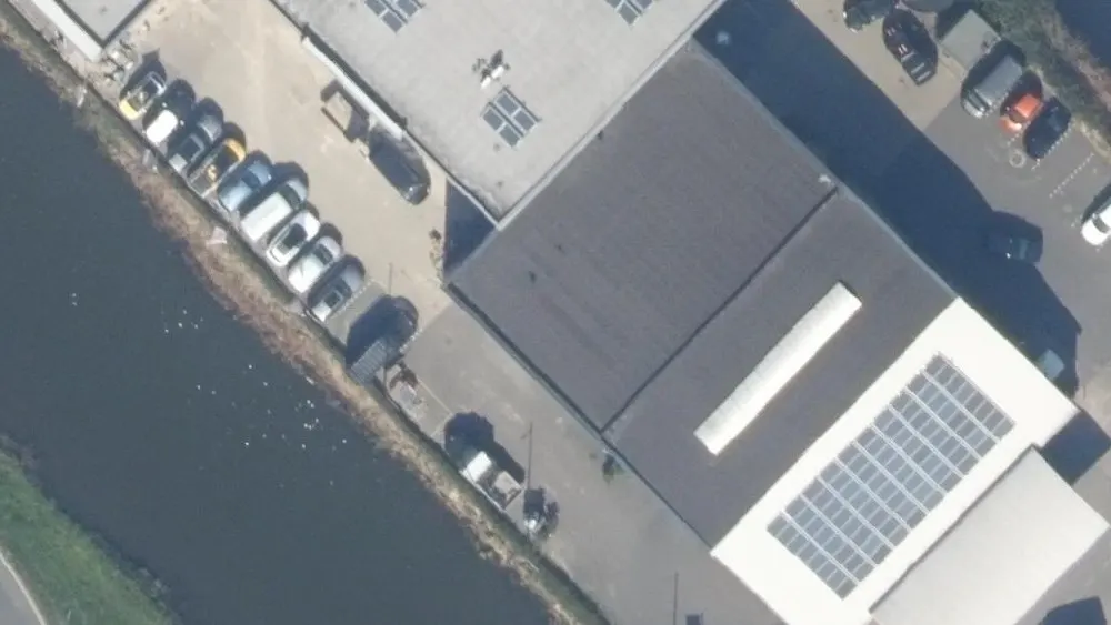 Luchtfoto van de omgeving van BOB Autowas Waddinxveen aan de Kouwe Hoek 1. Nog geen foto's van de locatie zelf.
