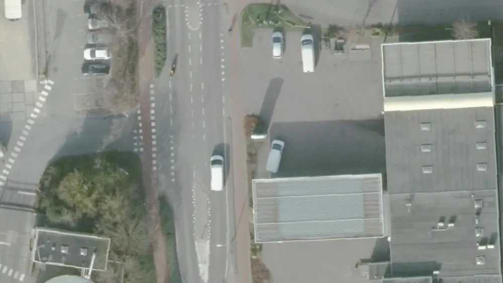 Luchtfoto van de omgeving van Bp Rondweg aan de Rondweg 20-22. Nog geen foto's van de locatie zelf.