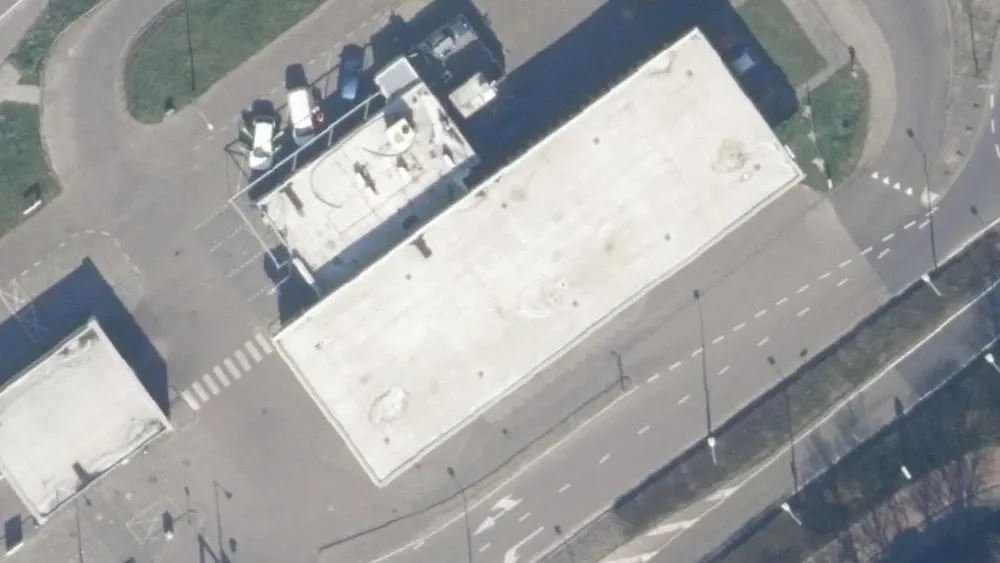 Luchtfoto van de omgeving van Shell Station Schollevaar aan de Burgemeester Van Dijkln 1. Nog geen foto's van de locatie zelf.