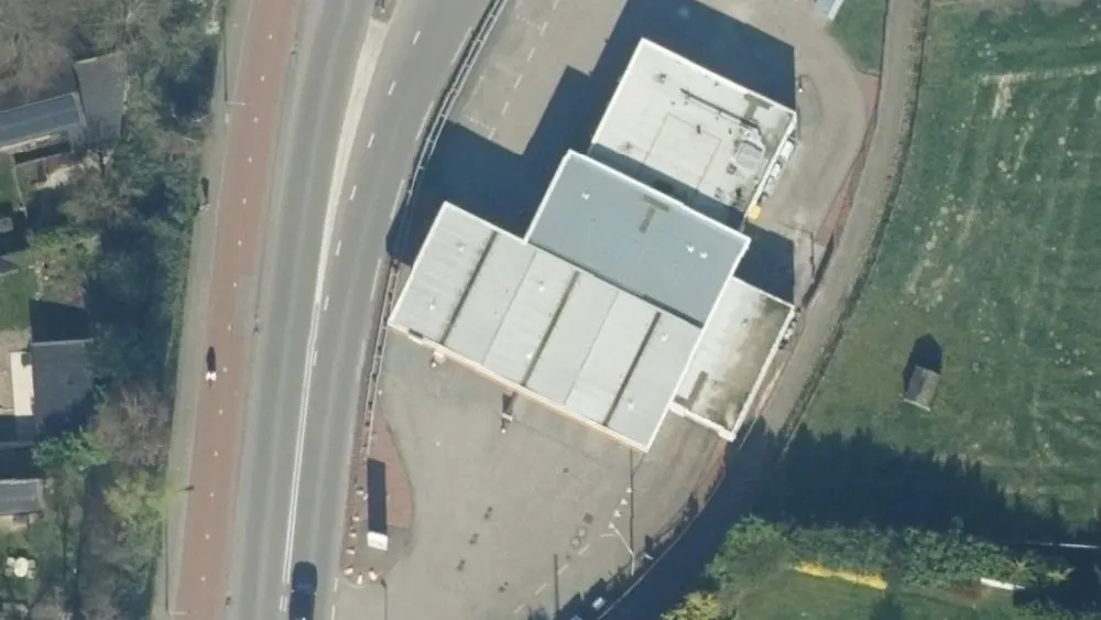 Luchtfoto van de omgeving van Shell Station Stadsdennen aan de Newtonweg 2. Nog geen foto's van de locatie zelf.