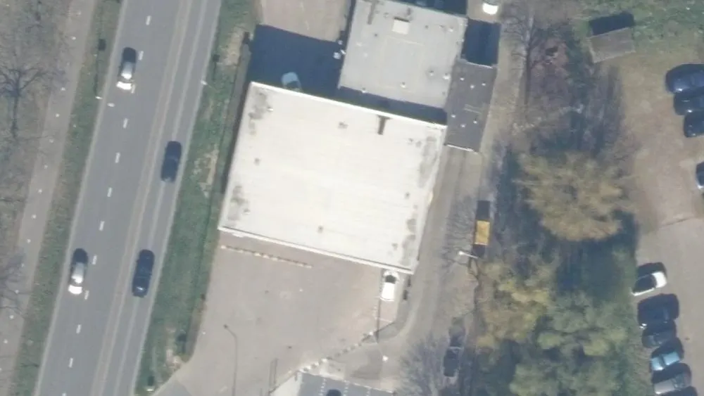 Luchtfoto van de omgeving van Shell Station Plettenburg aan de Plettenburgerbaan 2. Nog geen foto's van de locatie zelf.