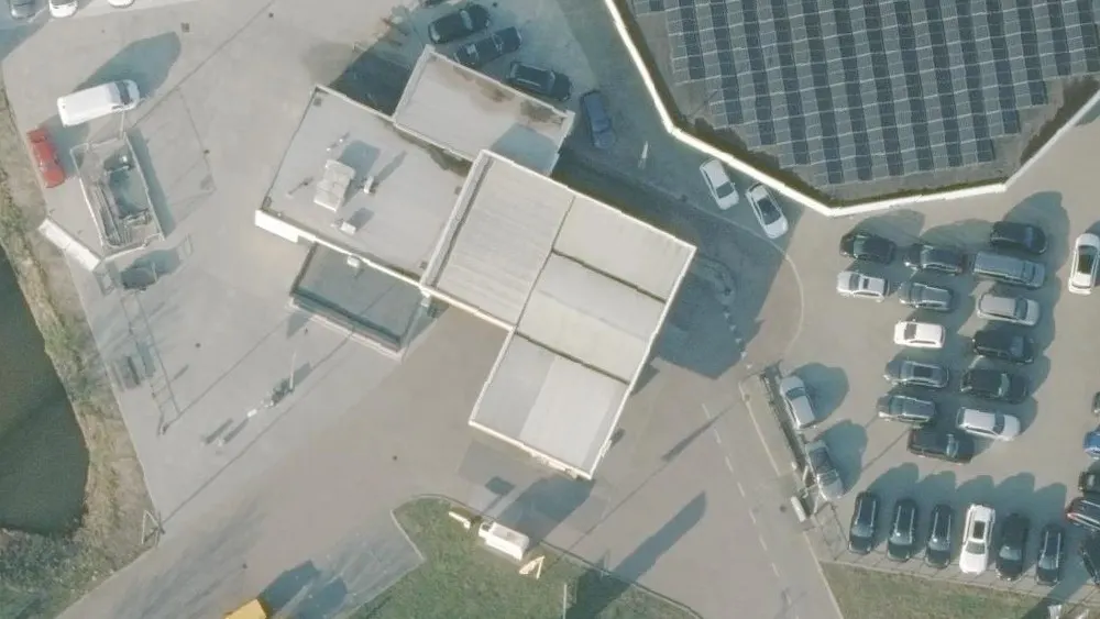 Luchtfoto van de omgeving van Shell Station Noordermors aan de Kalanderstraat 1. Nog geen foto's van de locatie zelf.
