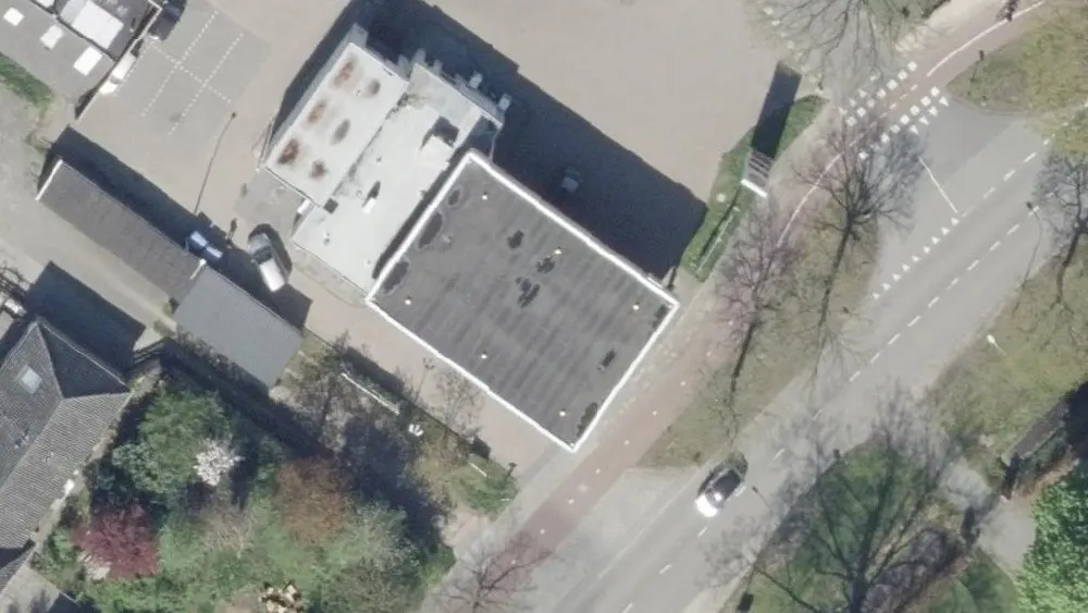 Luchtfoto van de omgeving van Shell Station Roden aan de 1e Energieweg 17. Nog geen foto's van de locatie zelf.