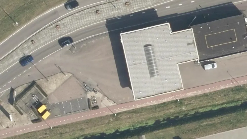 Luchtfoto van de omgeving van Shell Station Drunen aan de Spoorlaan 2. Nog geen foto's van de locatie zelf.