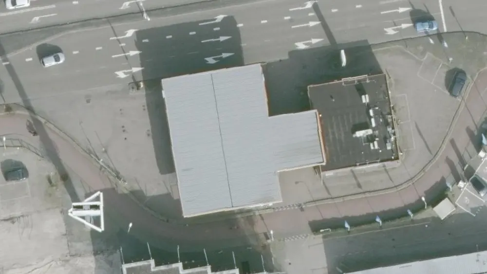 Luchtfoto van de omgeving van Shell Station Klok aan de Schutstraat 187. Nog geen foto's van de locatie zelf.