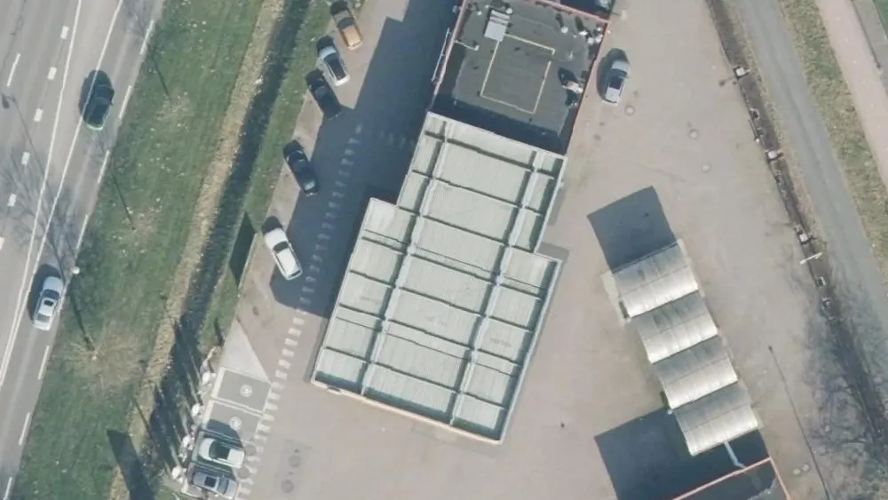 Luchtfoto van de omgeving van Shell Station Kanaal Noord aan de Kanaal Noord 360. Nog geen foto's van de locatie zelf.