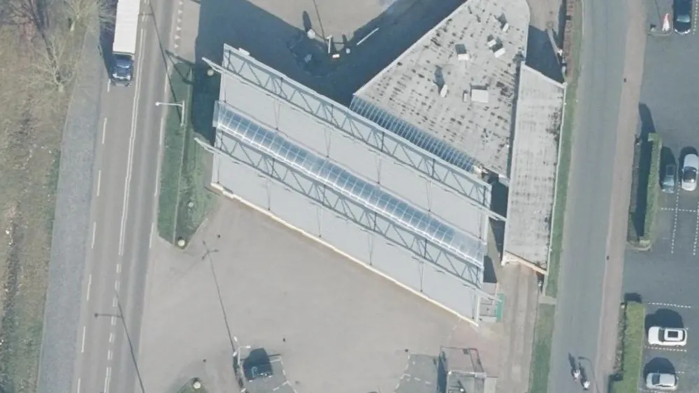 Luchtfoto van de omgeving van Service Station Hoek aan de Enterseweg 10. Nog geen foto's van de locatie zelf.