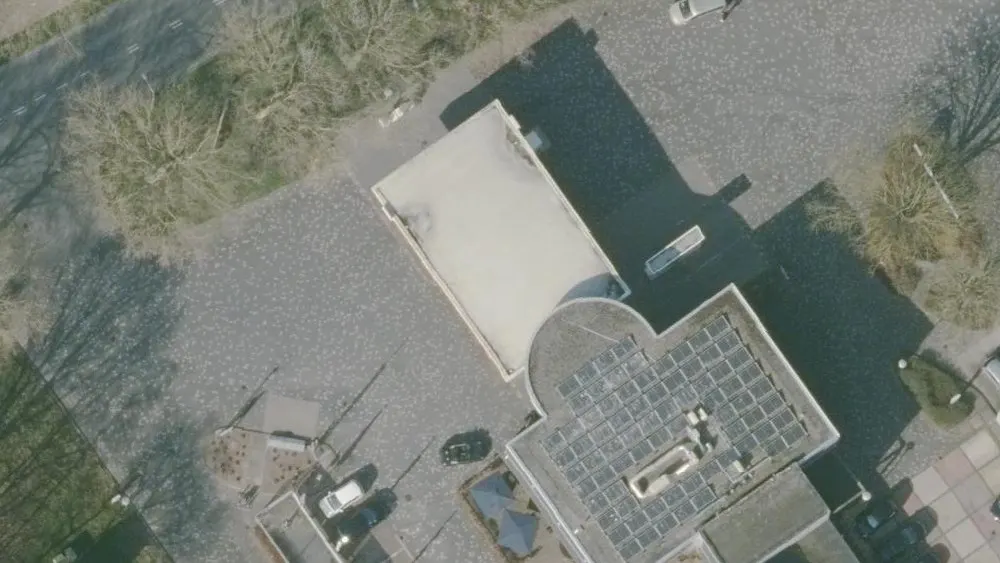 Luchtfoto van de omgeving van Shell Randweg aan de Randweg 16. Nog geen foto's van de locatie zelf.