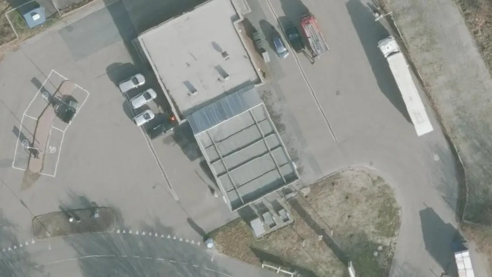 Luchtfoto van de omgeving van Shell Station Emmen aan de Rondweg 31a. Nog geen foto's van de locatie zelf.